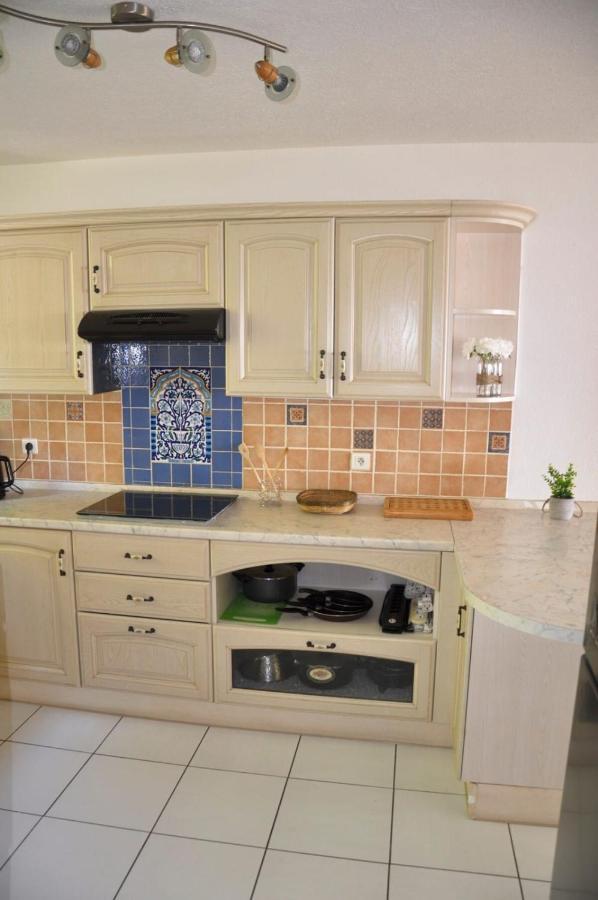 Appartement Standing 2 Chambres Vue Mer Res Tahiri 3 Punaauia Kültér fotó